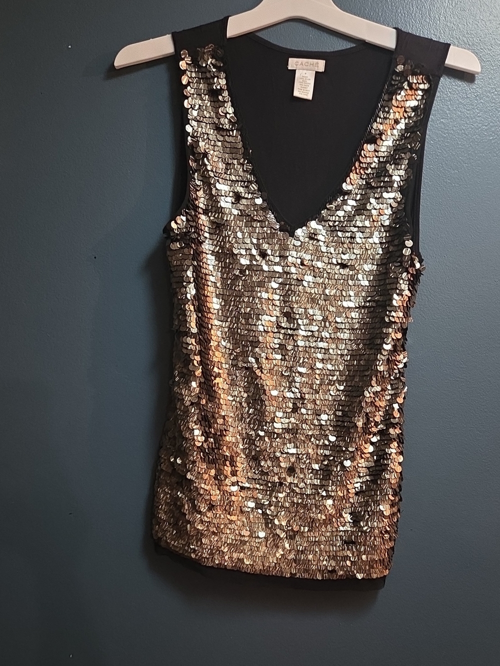 Vintage Cachet Gold Sequin V-Neck Sleeveless Camisole with Black Trim